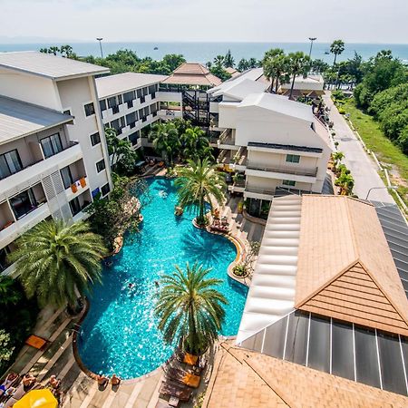 Sea Breeze Jomtien Resort Pattaya Exteriör bild