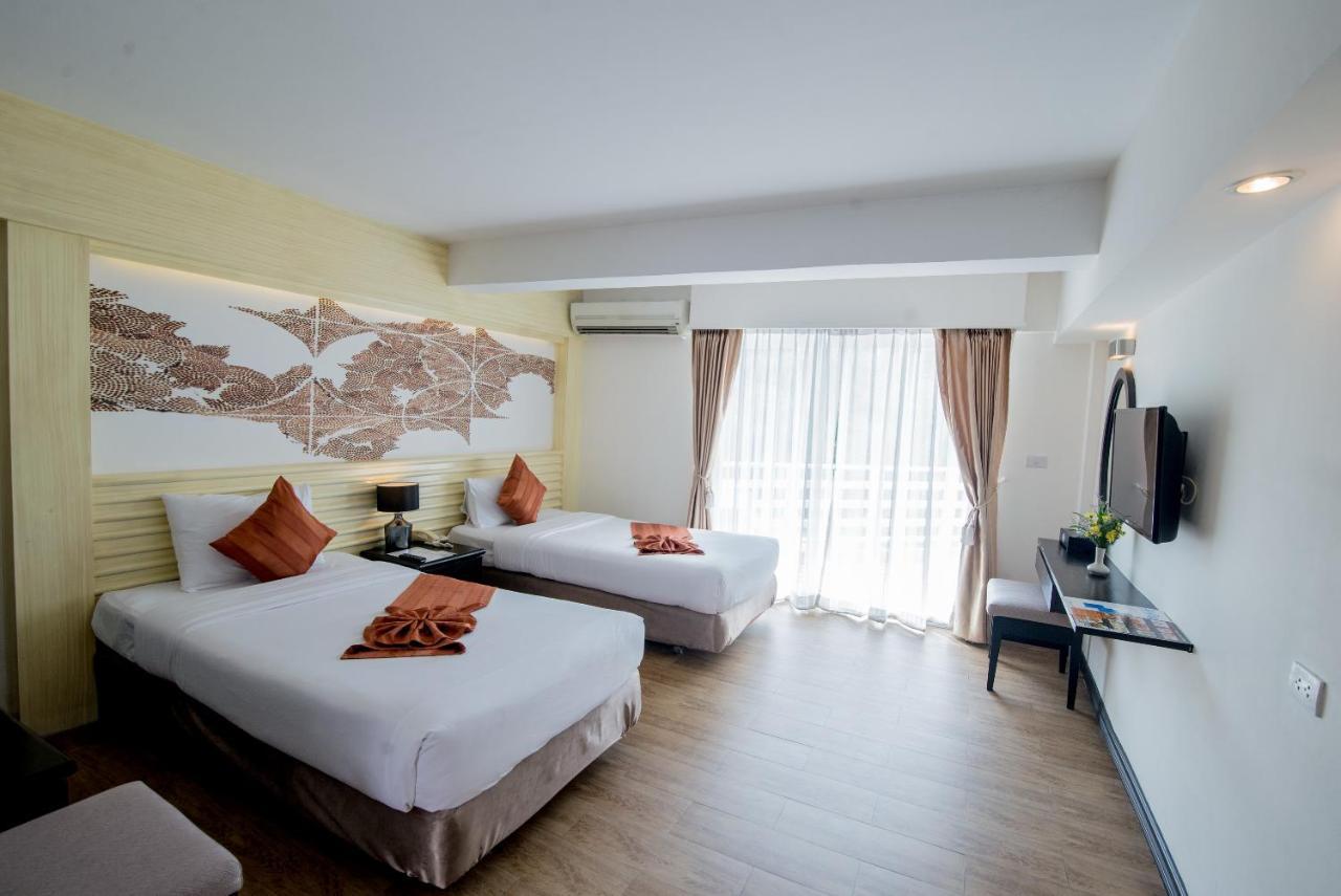 Sea Breeze Jomtien Resort Pattaya Exteriör bild