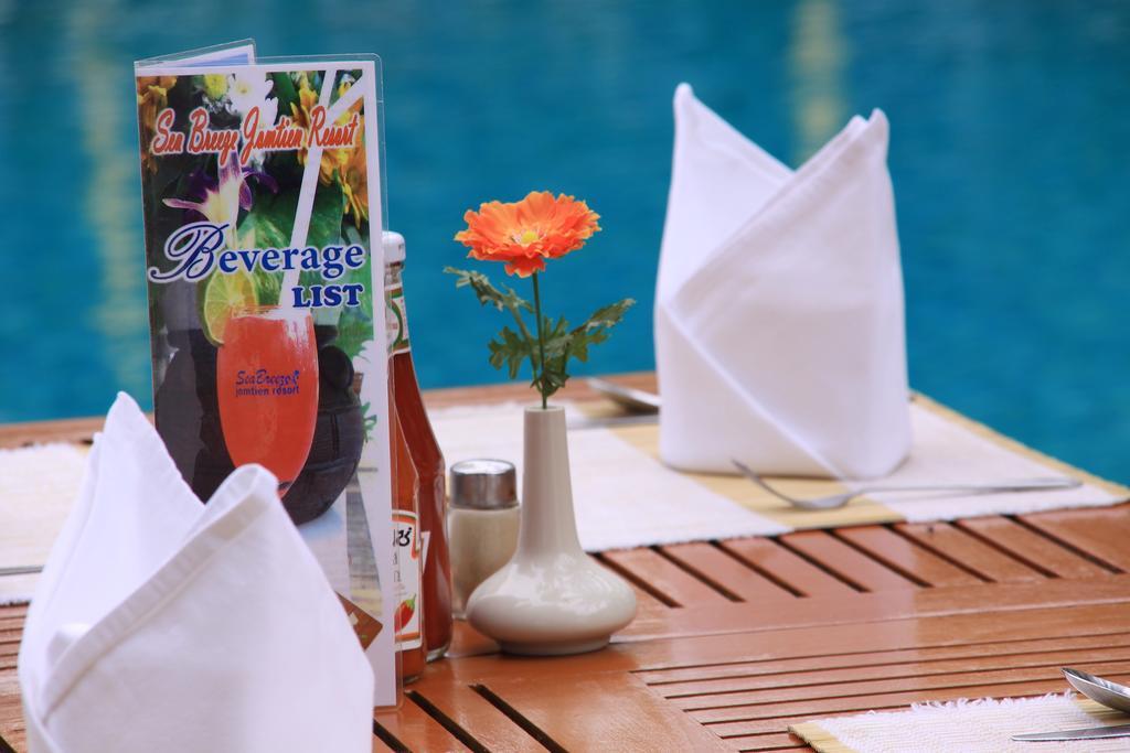 Sea Breeze Jomtien Resort Pattaya Exteriör bild