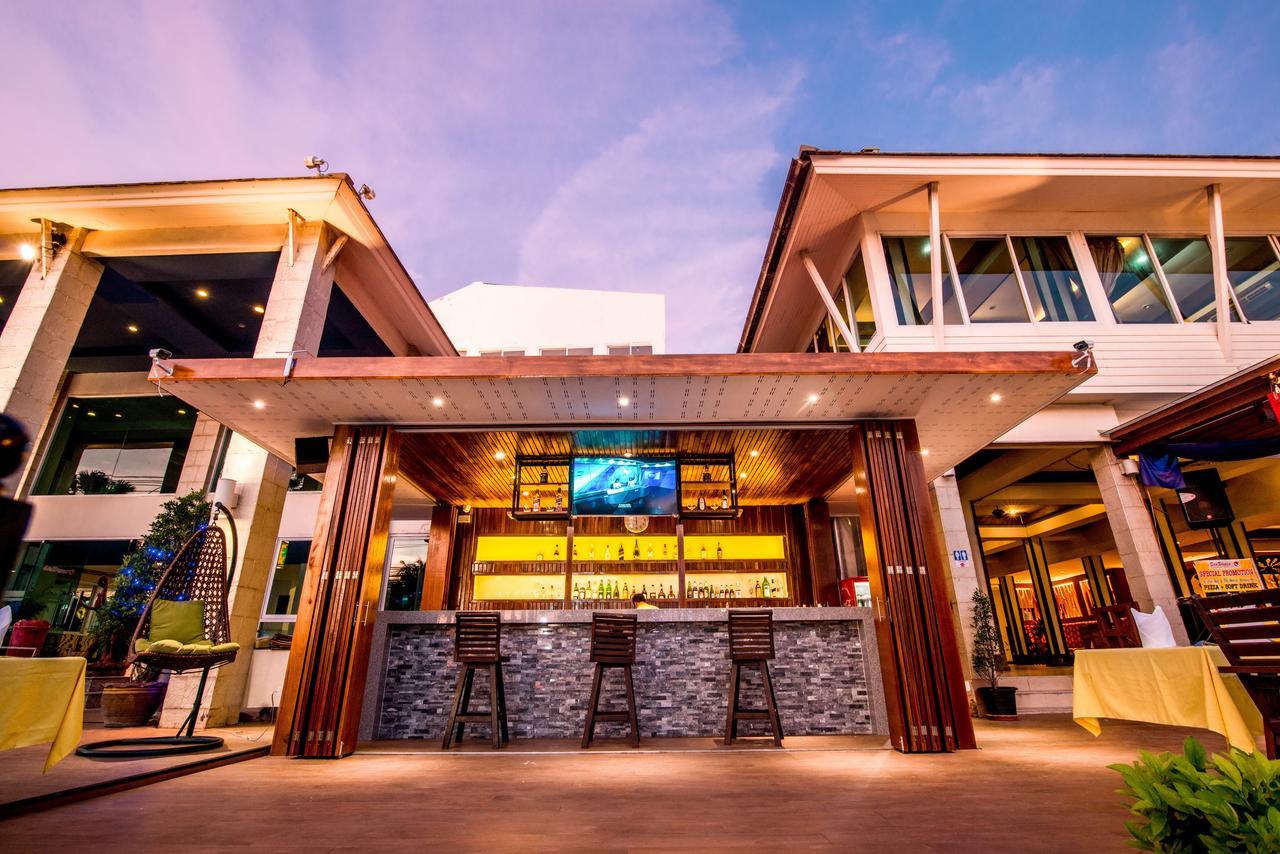 Sea Breeze Jomtien Resort Pattaya Exteriör bild