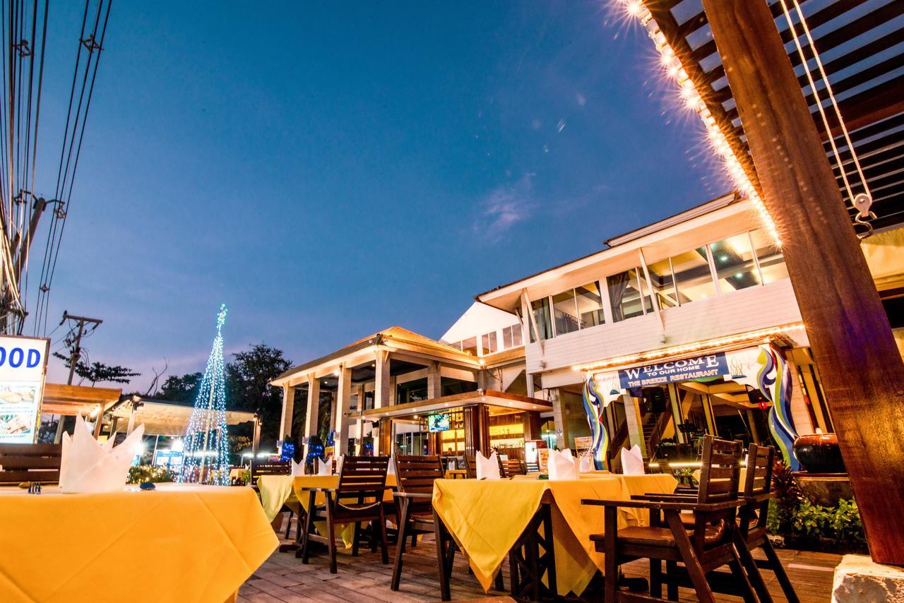 Sea Breeze Jomtien Resort Pattaya Exteriör bild
